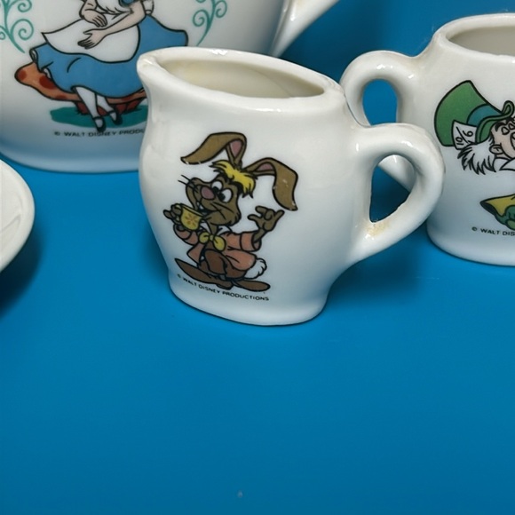 🖤Vtg Disney Ceramic tea miniature set of Alice in Wonderland - Picture 4 of 14